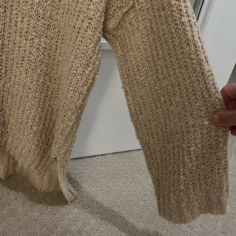 Sweater - Picture 3 of 4